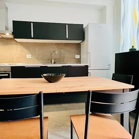 Апартаменты 3 In Navigli Center Close To The Metro With Parking *